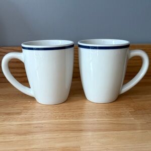 Maitre D by Oneida Classic White Mugs with Blue Rim